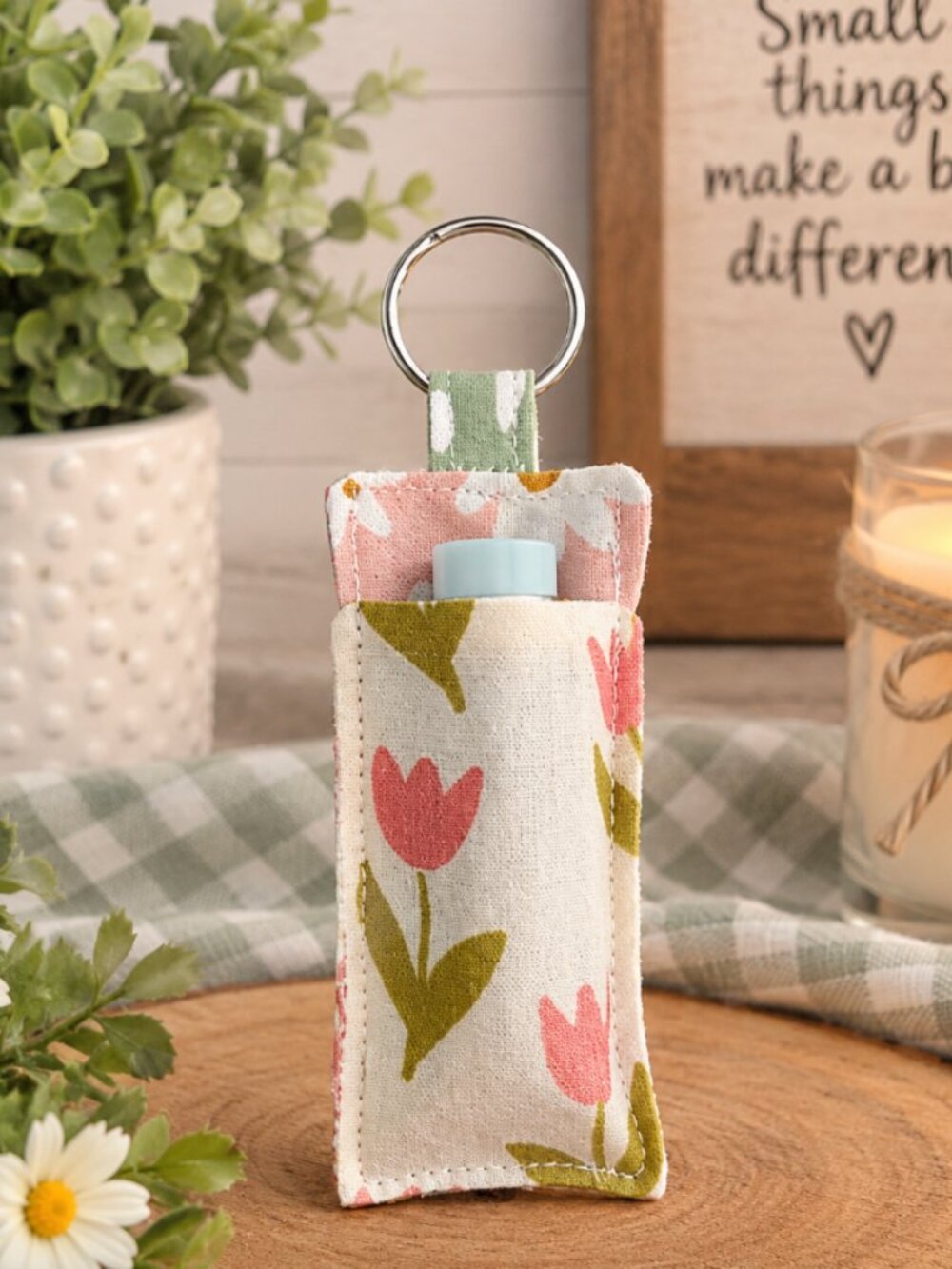 Floral Chapstick and roll-on perfume keychain set - Picture 3 of 3
